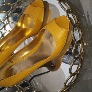 Enzo Angiolini  size 11 4 inch heels